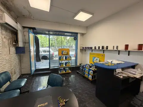 Local en Venta 60 años