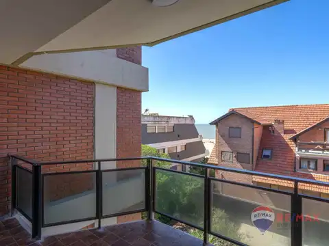 DEPARTAMENTO VENTA PINAMAR 5 AMB COCHERA VISTA MAR