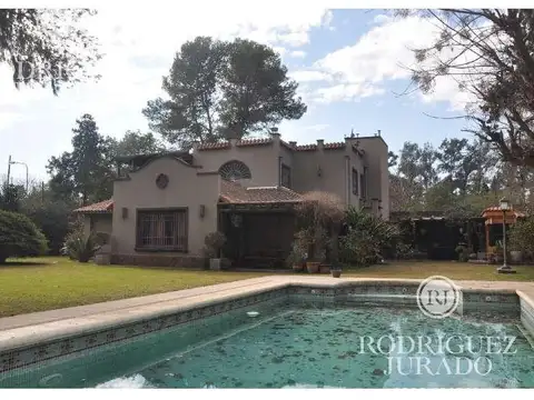 La Bota Excelente Casa