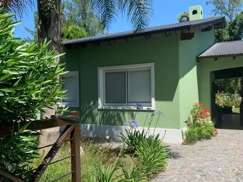 Casa 4 ambientes con 3 baños