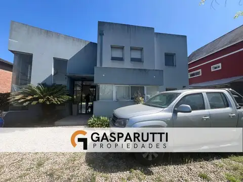 Casa en Venta en Los Sauces, USD 300.000