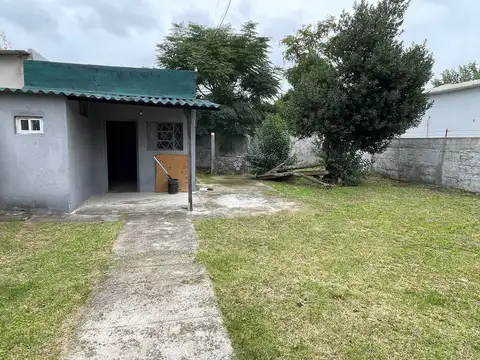 Alquiler casa con gran terreno en Las Piedras