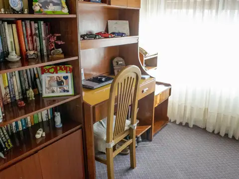 Casa de 4 ambientes en venta en Martinez