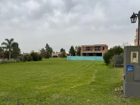 Terreno en Venta en La Magdalena, USD 65.000