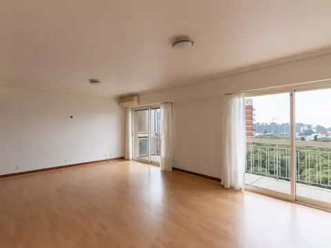 Av Libertador 2200, Piso 11