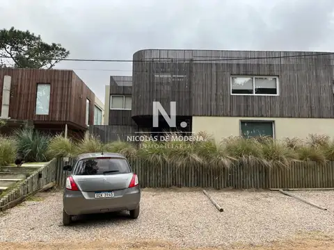 En venta en la Juanita, con vista al mar de 1 dormitorio