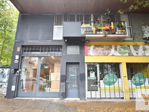 PH en venta - 3 Dormitorios  2 Baños - 160Mts2 - Los Hornos