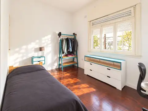 Depto Tipo Casa 4 ambientes con 2 baños