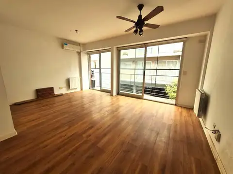 Alsina al 100 San Isidro