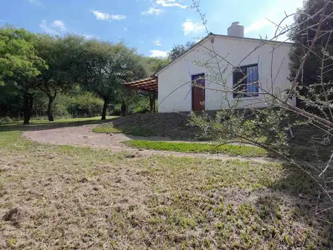 SE VENDE CASA 2 DORM. V. GRAL BELGRANO LOTE 718m2