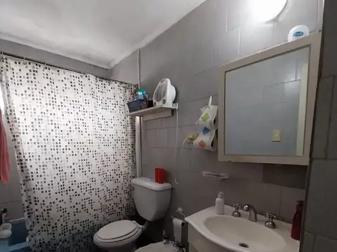 Departamento 4 ambientes con 1 baño