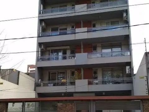 Departamento en venta de 2 Ambientes en Quilmes Centro