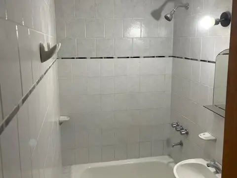 58 e/ 9 y 10 , Piso PB