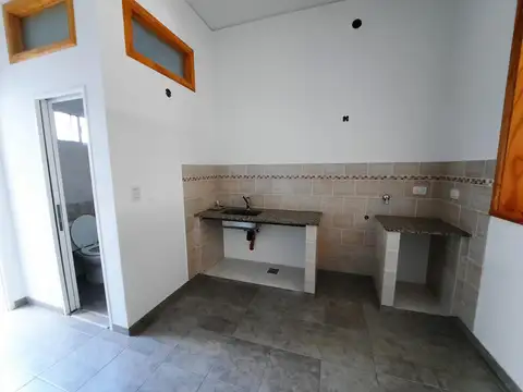 Depto Tipo Casa en Venta en Lomas Del Mirador, USD 62.000