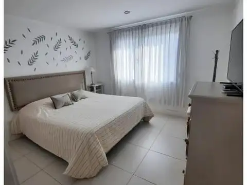 Casa Alquiler Temporada Sobre Calle Guemes