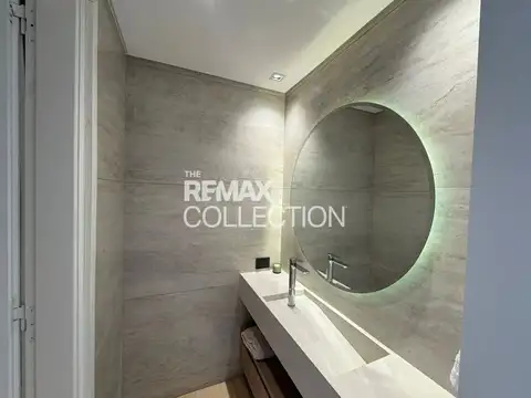 Casa 5 ambientes con 4 baños