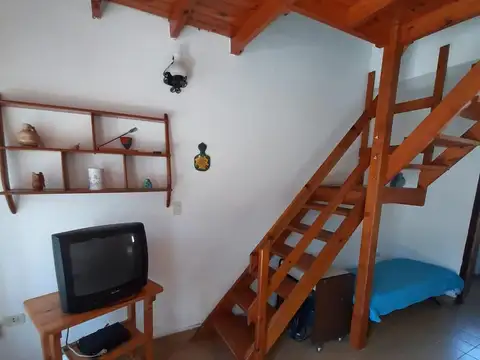 Depto Tipo Casa 3 ambientes con 1 baño