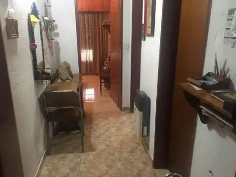 OPORTUNIDAD CASA 6 AMBIENTES CON COCHERAS