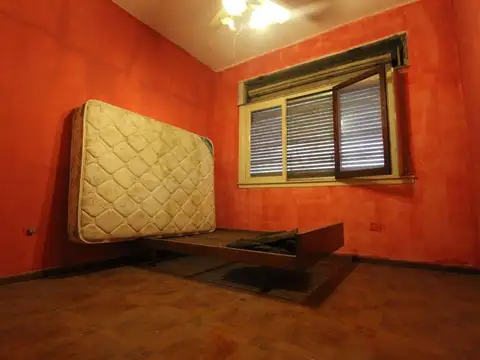 CASA CHALET DE 3 AMBIENTES LOTE PROPIO CON COCHERA
