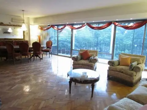 Palermo, Av Santa Fe 3700, 5 amb, 230m2, u$s 1,990 + luz + gas.