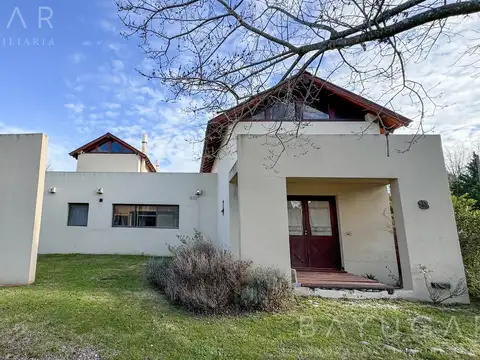 Venta Casa - Barrio Privado Buen Retiro / Pilar - Diseño Único y Luminosa