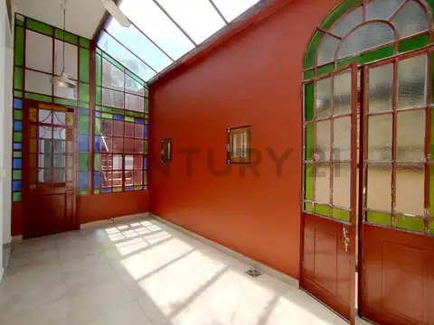 Exclusivo PH de 4 ambientes reciclado en Palermo Hollywood - Con patio, terraza y quincho