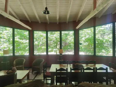 Casa 4 ambientes con 3 baños