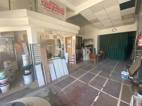 Local en Venta 30 años