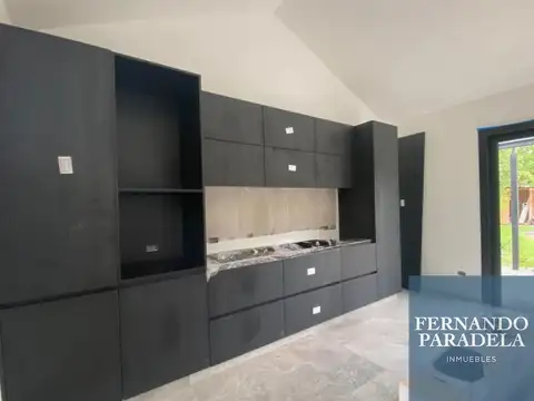 Casa 5 ambientes con 3 baños