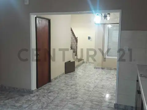 Balbastro 3300, Piso 0