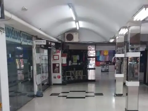 Local en Alquiler en Liniers, $ 290.000