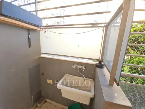 2 Amb Frente Balcón 2 Baños