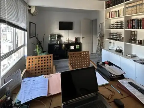 Venta  Departamento/Oficina de tres ambientes en San Nicolás - Tribunales