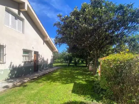 Casa en venta - 4 Dormitorios 4 Baños - Sierra de Los Padres