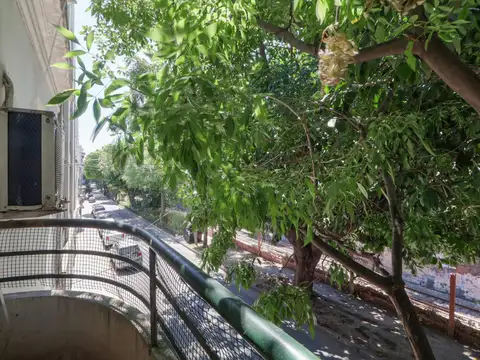Depto Tipo Casa en Venta en Caballito, USD 170.000
