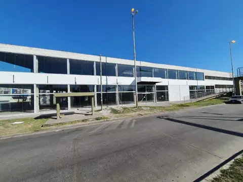 GALPON Y LOCAL  MONSEÑOR BUFANO 3300 , SAN JUSTO.5300 M²