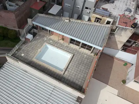 Departamento 5 ambientes con 2 baños