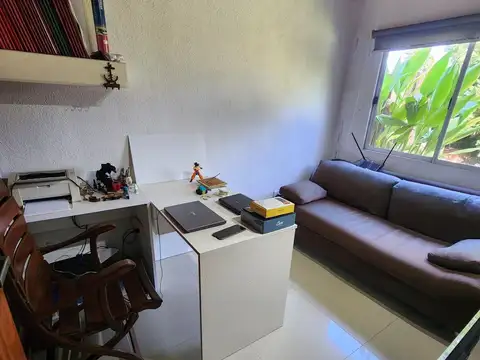 Venta Casa 5 ambientes San Vicente