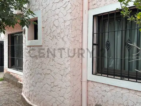Depto Tipo Casa en Venta en Villa Nueva de Guaymallen, USD 58.000