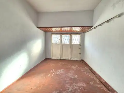 Depto Tipo Casa en Venta 68 años