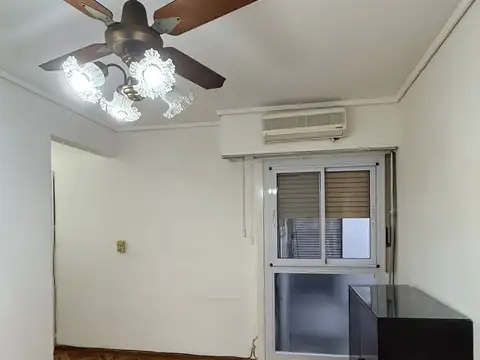 Departamento en Alquiler en Balvanera, $ 600.000