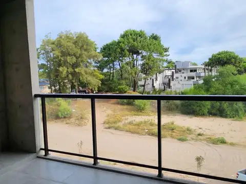 Departamento en Venta al Noreste