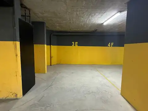 Av. Arquitecto Jorge Bunge e/ Av. Intermédanos y De Las Totoras