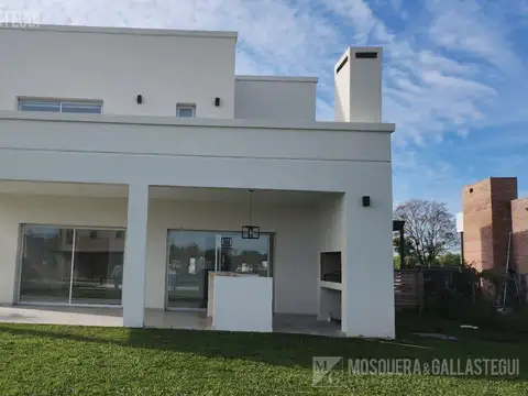 Casa en Alquiler 4 años