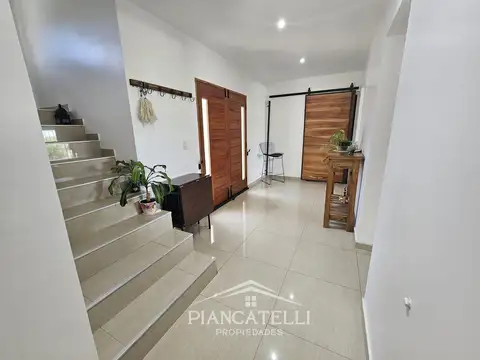VENTA Y ALQUILER DE CASA EN COMARCAS DE LUJAN BARRIO SANTA INES