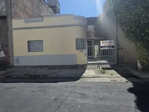 Casa - Venta - Argentina, Lanús - DARRAGUEIRA 631