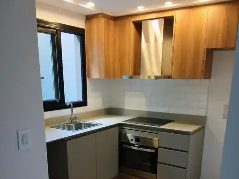 Jose Bonifacio 1600, Piso 1