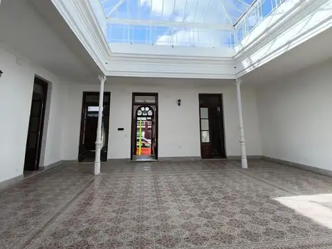 Casa en Alquiler de 3 dormitorios