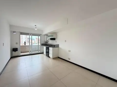 VENTA MONOAMBIENTE CON BALCON Y AMENITIES ZONA LOURDES