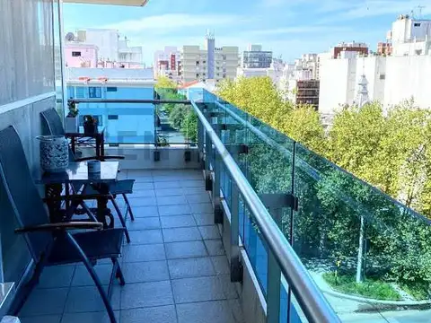 Av Libertad 33000, Piso 5